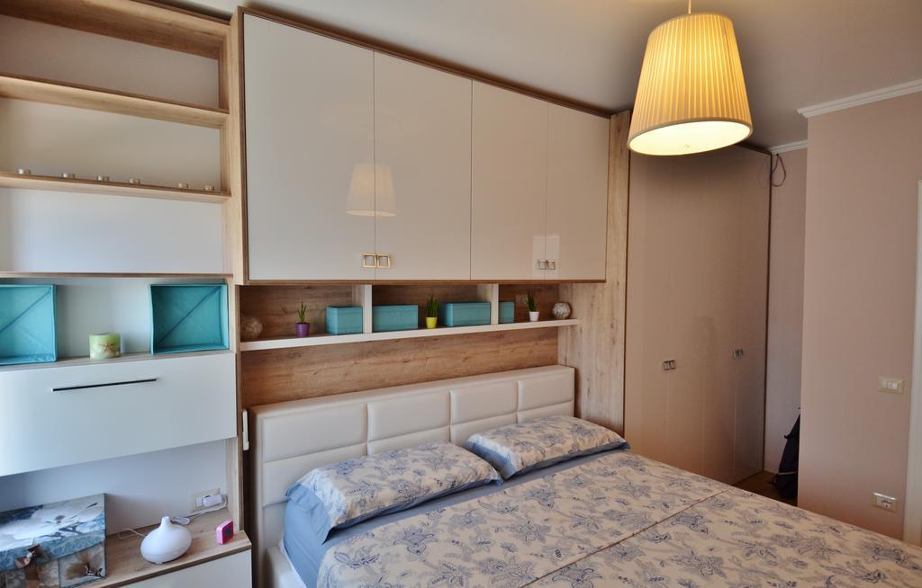 West Beach Apartment ドゥラス エクステリア 写真