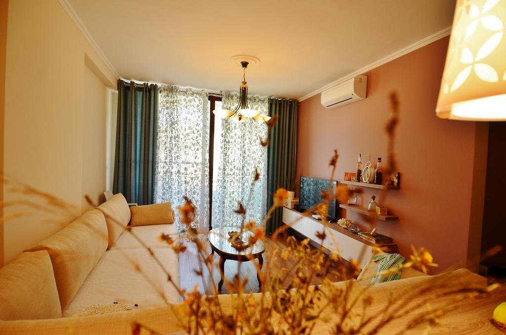 West Beach Apartment ドゥラス エクステリア 写真
