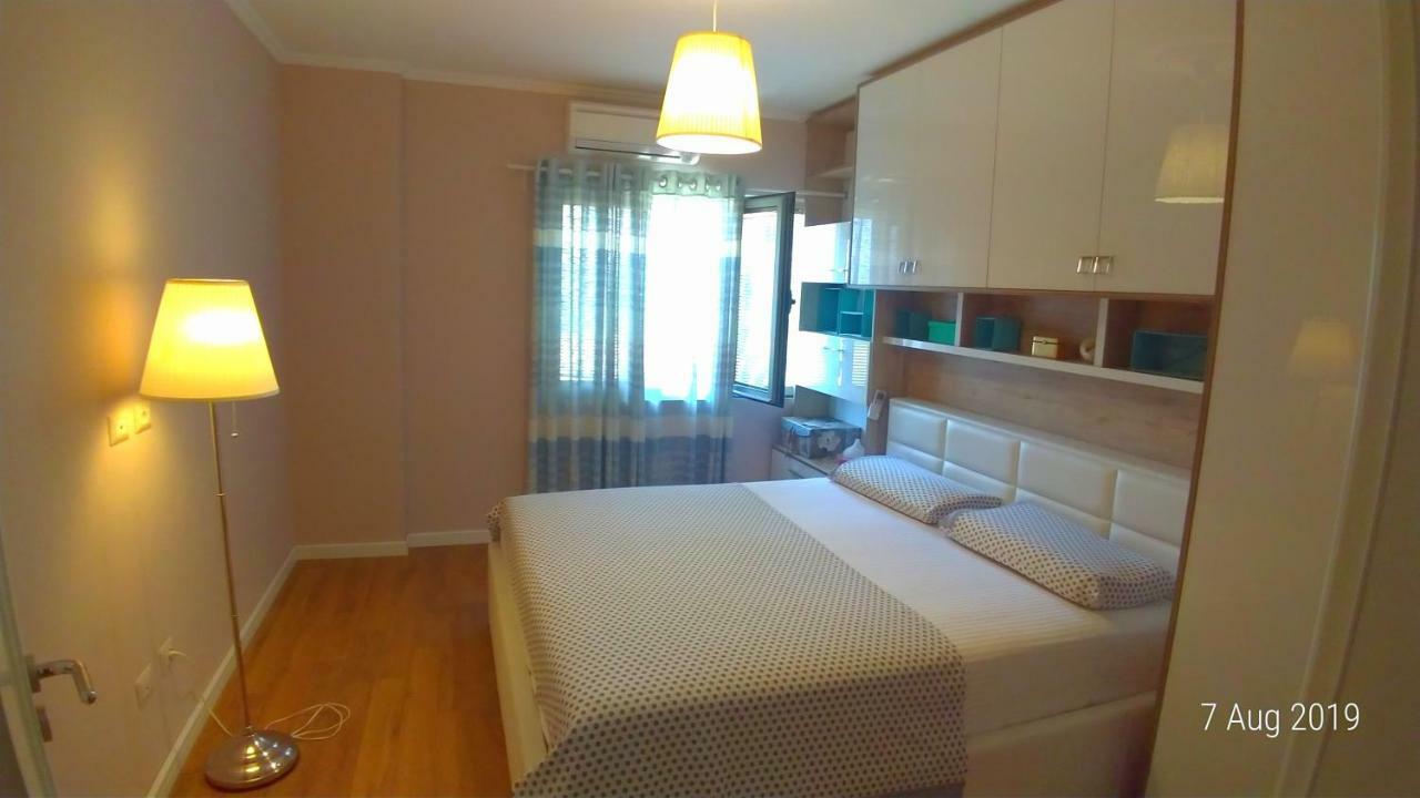 West Beach Apartment ドゥラス エクステリア 写真